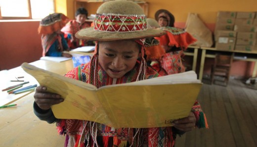 niños-cusqueños-que-aman-leer-e1442422104521